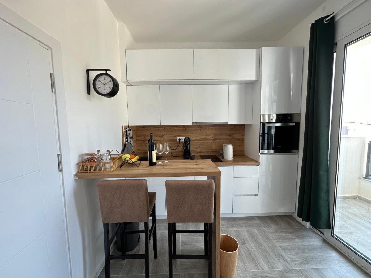 Grace Apartments Бар Екстериор снимка