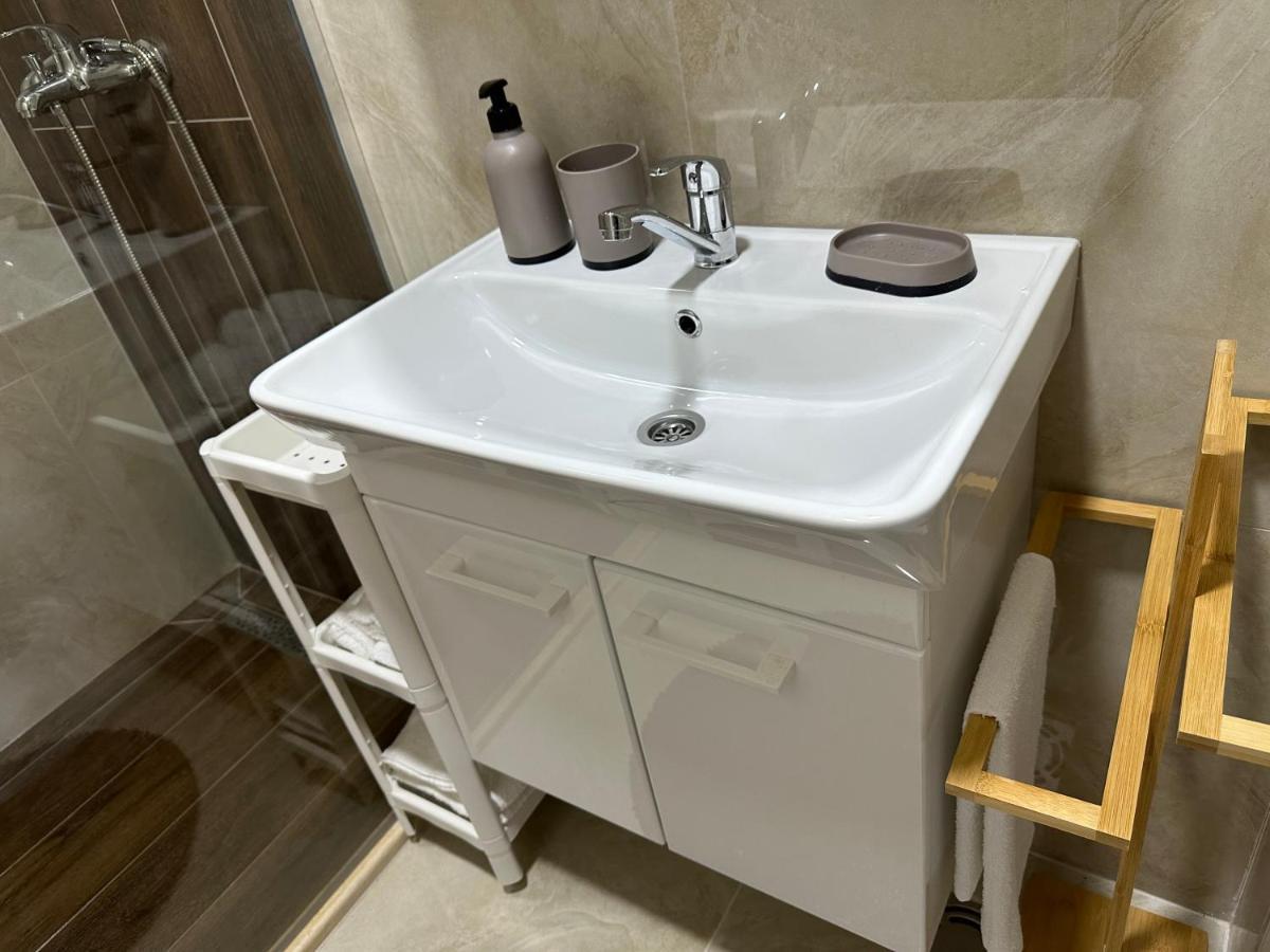 Grace Apartments Бар Екстериор снимка