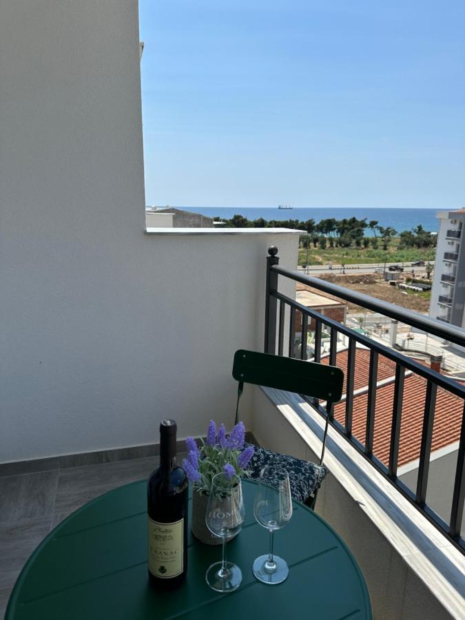 Grace Apartments Бар Екстериор снимка